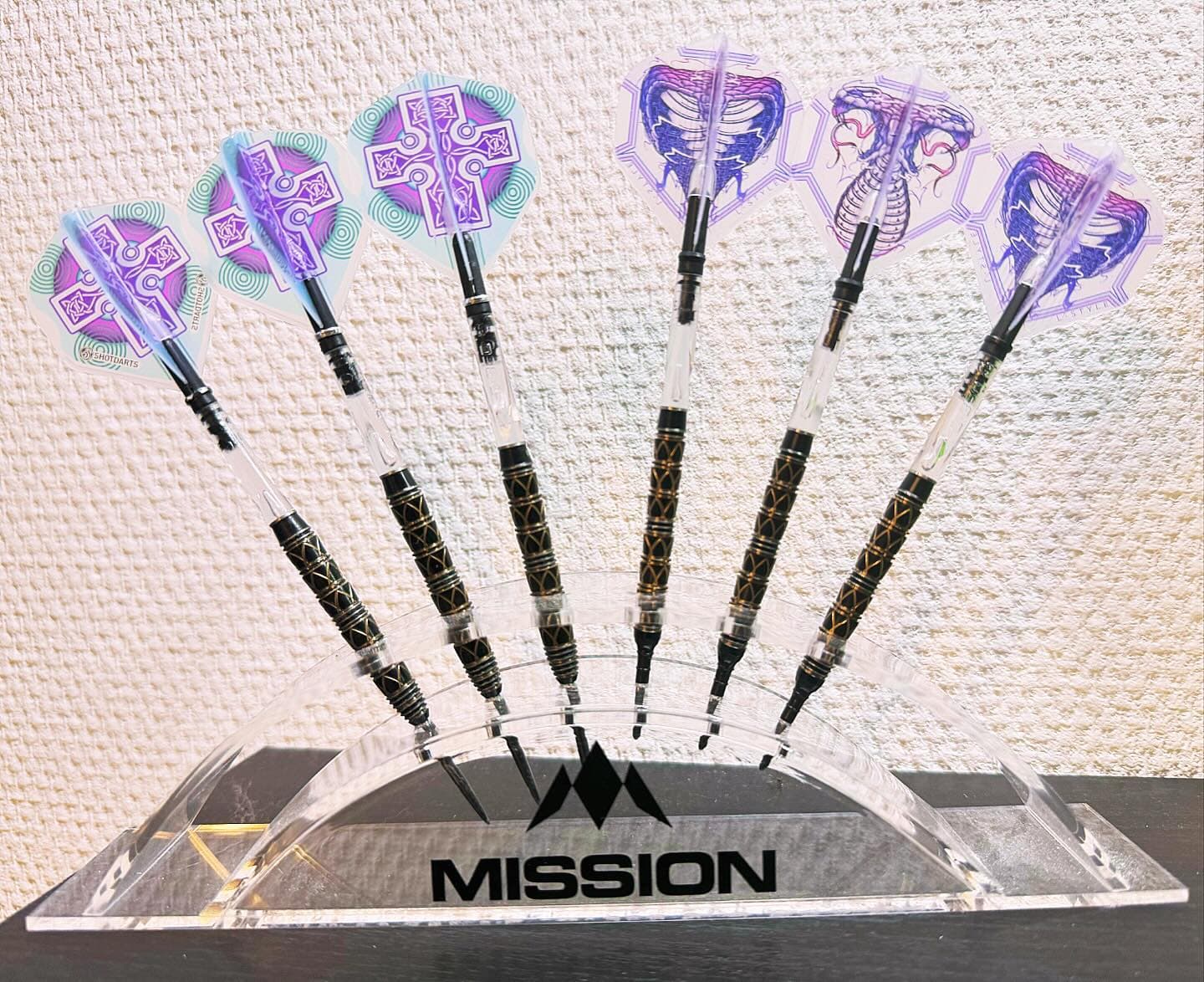 Team Classic darts or soft tips ? 💁🎯

#darts #darts🎯 #dartshopper #flechette #harrowsdarts