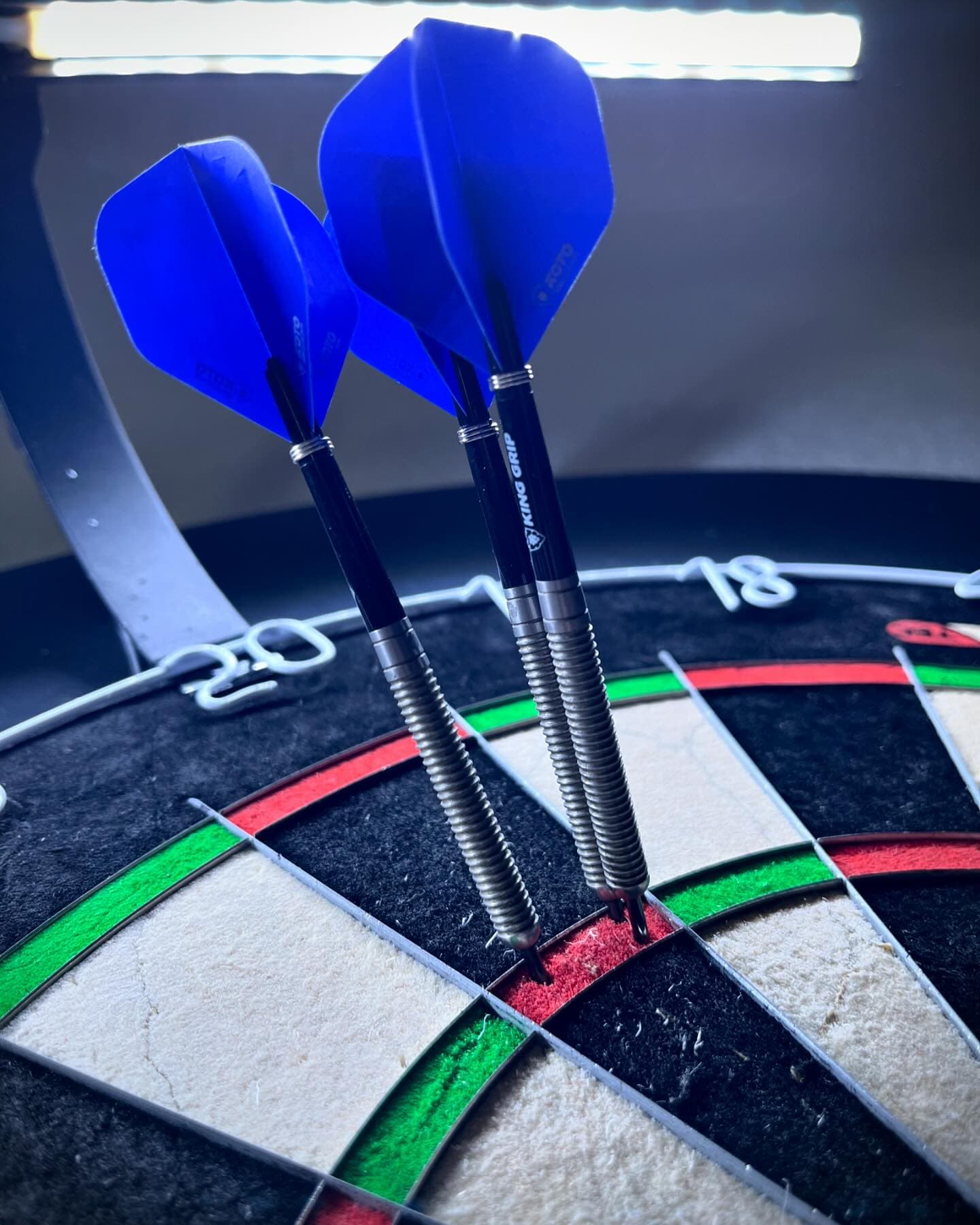 180🔥 #173 
⠀⠀⠀⠀⠀⠀⠀⠀⠀⠀⠀⠀⠀⠀⠀⠀⠀⠀⠀⠀⠀⠀⠀⠀⠀⠀⠀⠀⠀⠀⠀⠀⠀⠀⠀⠀⠀
Darts: KOTO - Kingmax (23g)
Shafts: KOTO - King Grip Black
Flights: KOTO - Blue Emblem NO2
⠀⠀⠀⠀⠀⠀⠀⠀⠀⠀⠀⠀⠀⠀⠀⠀⠀⠀⠀⠀⠀⠀⠀⠀⠀⠀⠀⠀⠀⠀⠀⠀⠀⠀⠀⠀⠀
#greengrizzly #darts #dart #steeldarts #dartpfeil #180 #501 #bullseye #treble20 #double #doubleout #oche #barrel #lovethedarts #welovedarts #dartsofinstagram #dartslive #pdc #pdcdarts #koto #dartshopper #king #max #blue #treble #onehundredandeighty #maximum #practice #focus
