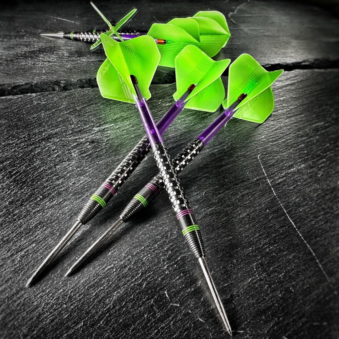 > whY s0 SeRiouS ??? <

Darts:  The Joker by loxleydarts 
Points:  36mm black standard points by loxleydarts
Shafts:  Lstyle straight locked purple by lstyleglobal 
Flights: Kami L1 green by lstyleglobal
Accessory: Premium Champagne ring copper by lstyleglobal
 
What do you think about this setup? Let me know in the comments.
 
Did you know that all these darts are available dartshopper ?
For more inspiration and setup ideas head over to the inspiration section of https://linktr.ee/dartshopper
 
#DartsInspiration #DartsPorn #DartsOfInstagram #DartingPassion #LoveTheDarts #Darts #ダーツ女子 #ダーツ #loxleydarts #joker #lstyleglobal #PutEnergyInToDarts #FredEnergy #Toe2TheOche #Dartshopper