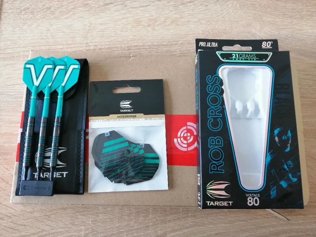 New darts... My first softdarts because we got a e-dartboard at work
dartshopper targetdarts robcrossdarts
#darts #dart #training #goals #practice #metal #targetdarts #robcross #softdart #180 #yesdartshopper