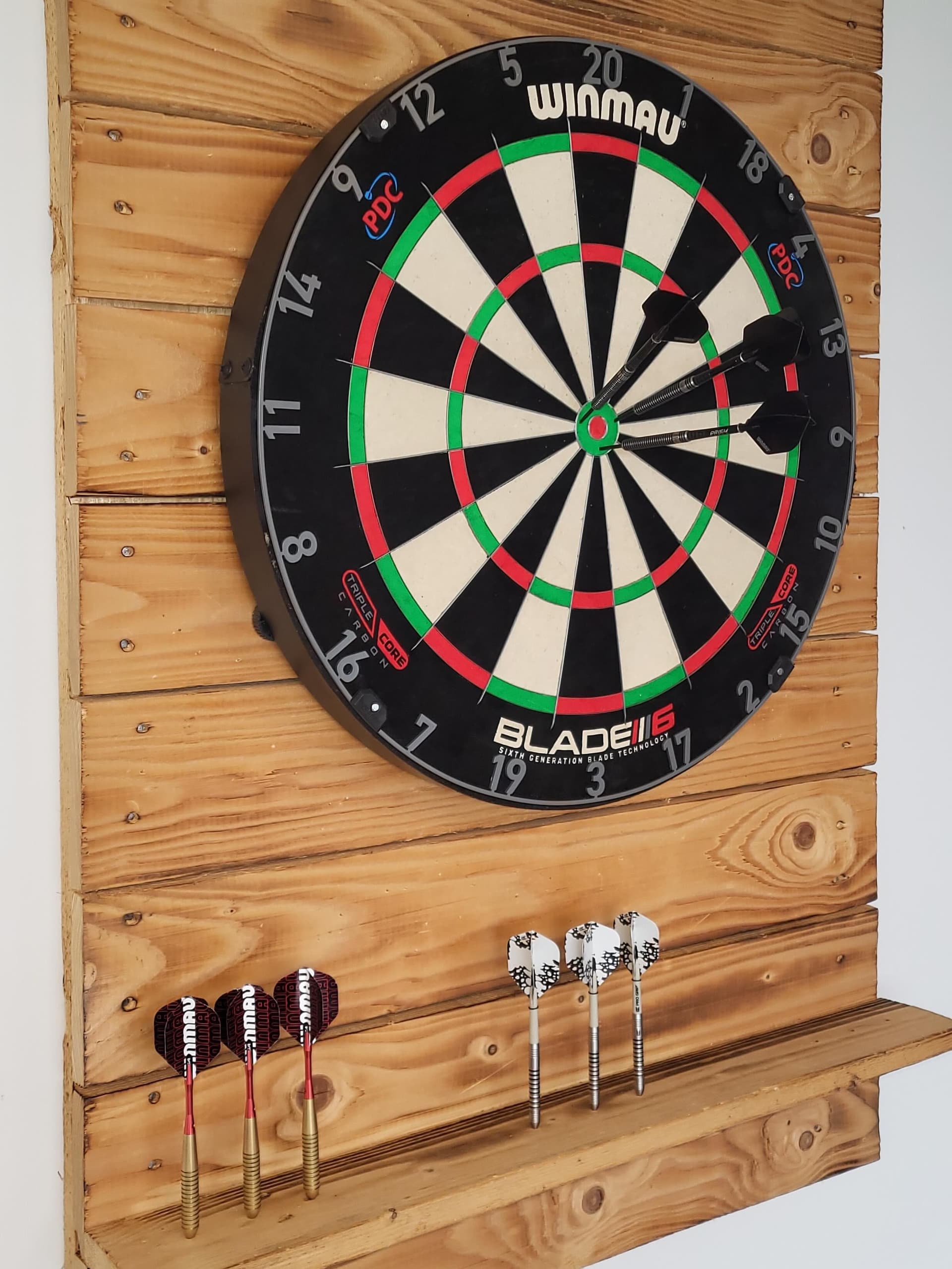 Een schot in de roos met De Ware Verzekeraar! 🎯

Ontspanning tijdens de pauze met #dartshopper